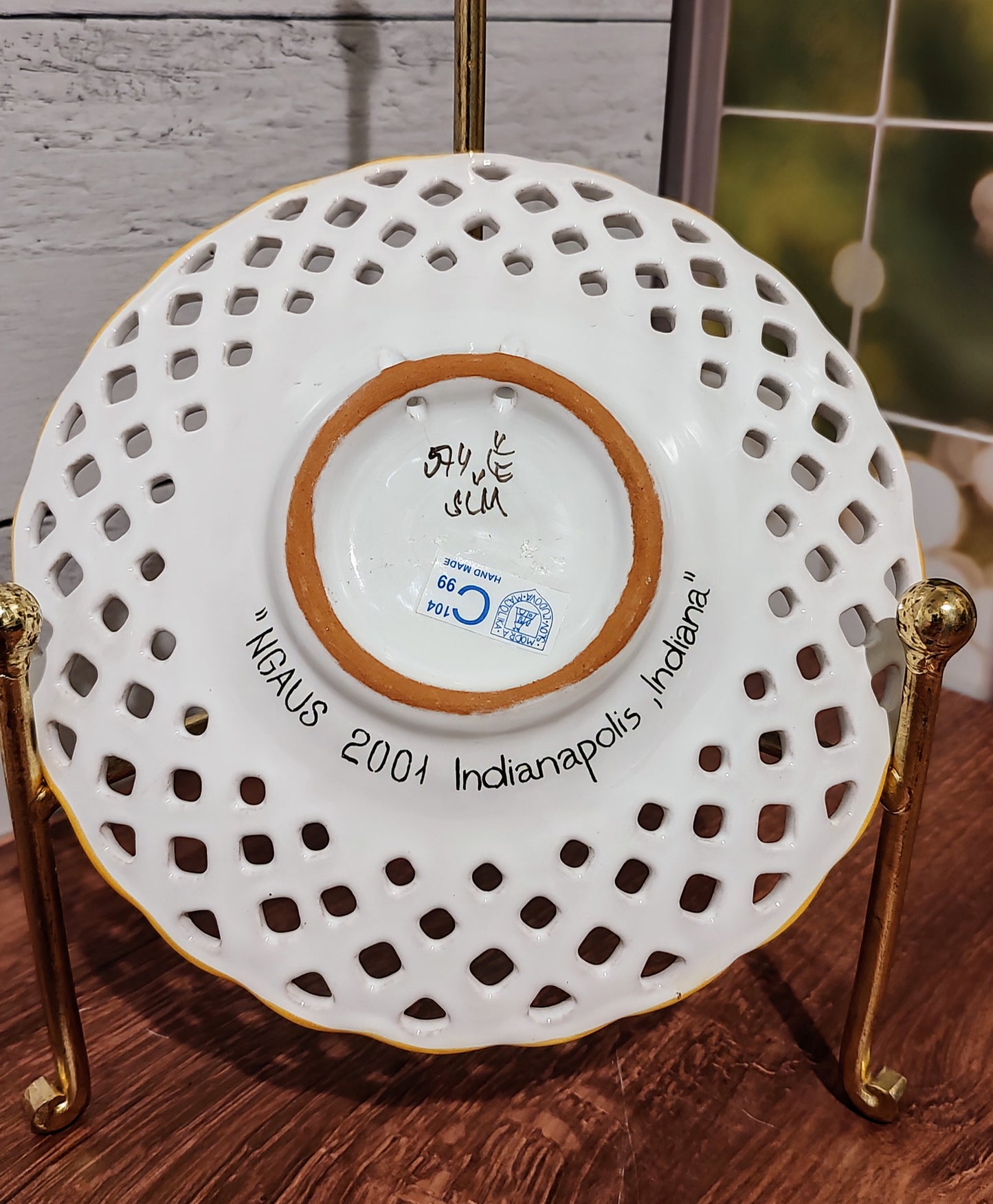 Modra Hand Made Plate