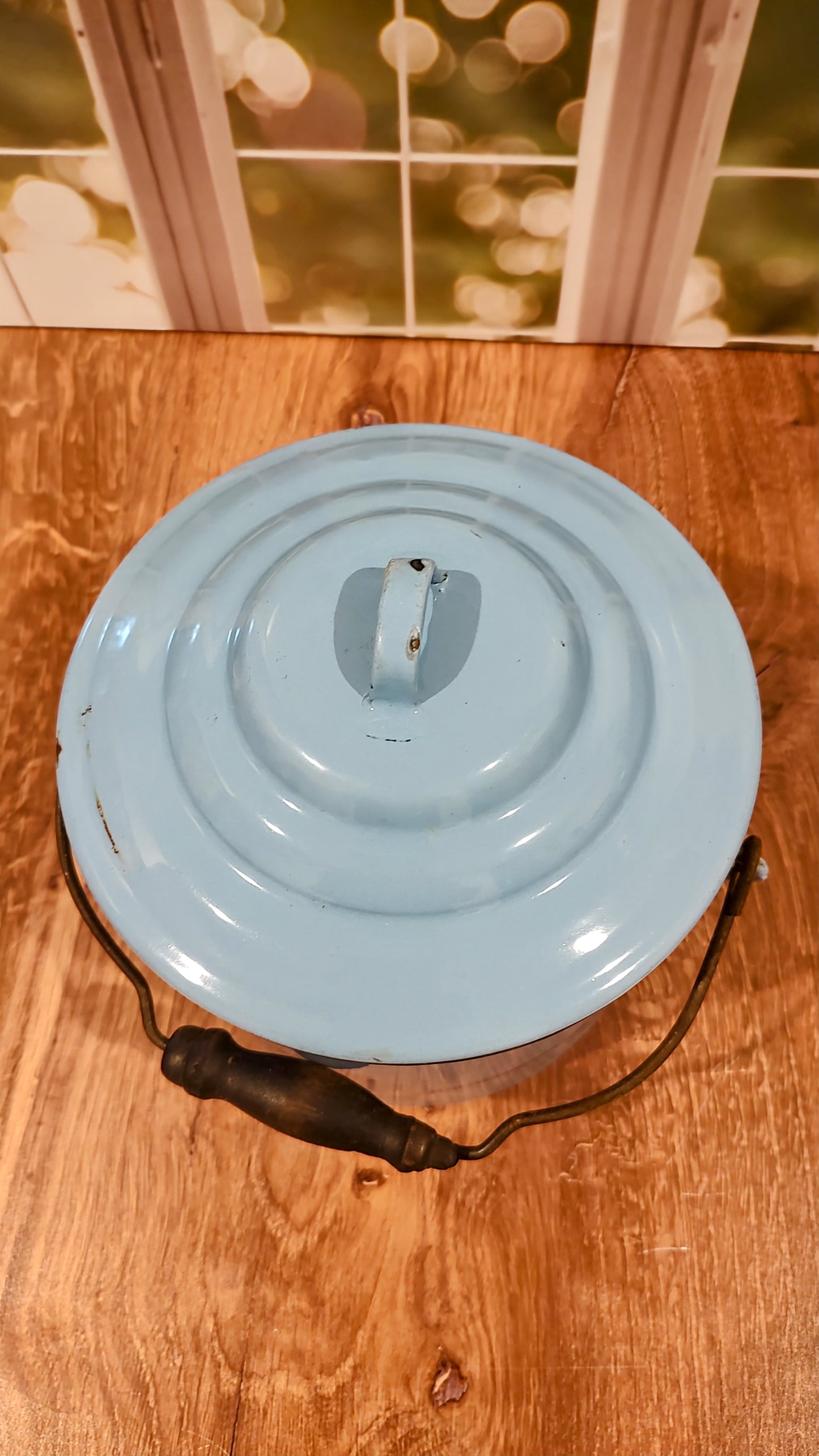 Light Blue Enamel Pot with Lid