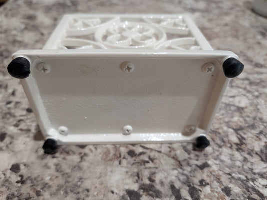 Cast Iron White Enamel Holder