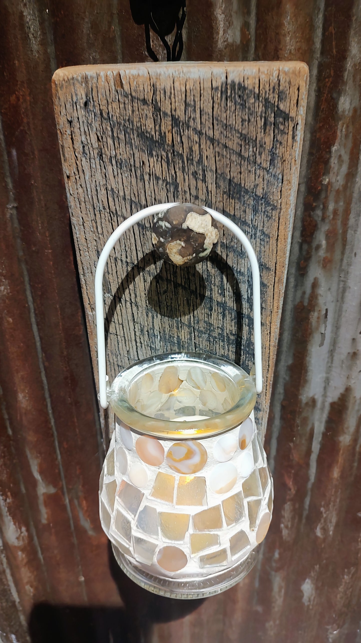 DIY Repurposed Fencing Mosaic Lantern Holder