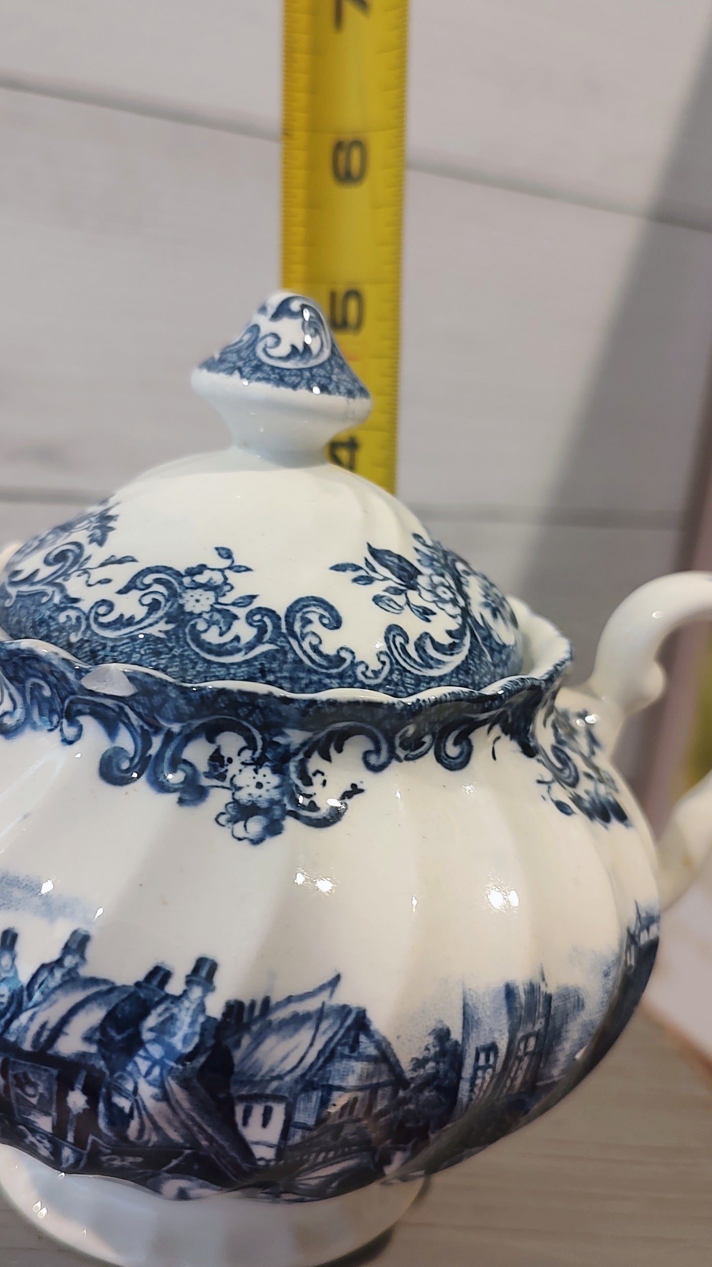 Large Johnsons Bros Coaching Scenes Sugar Dish