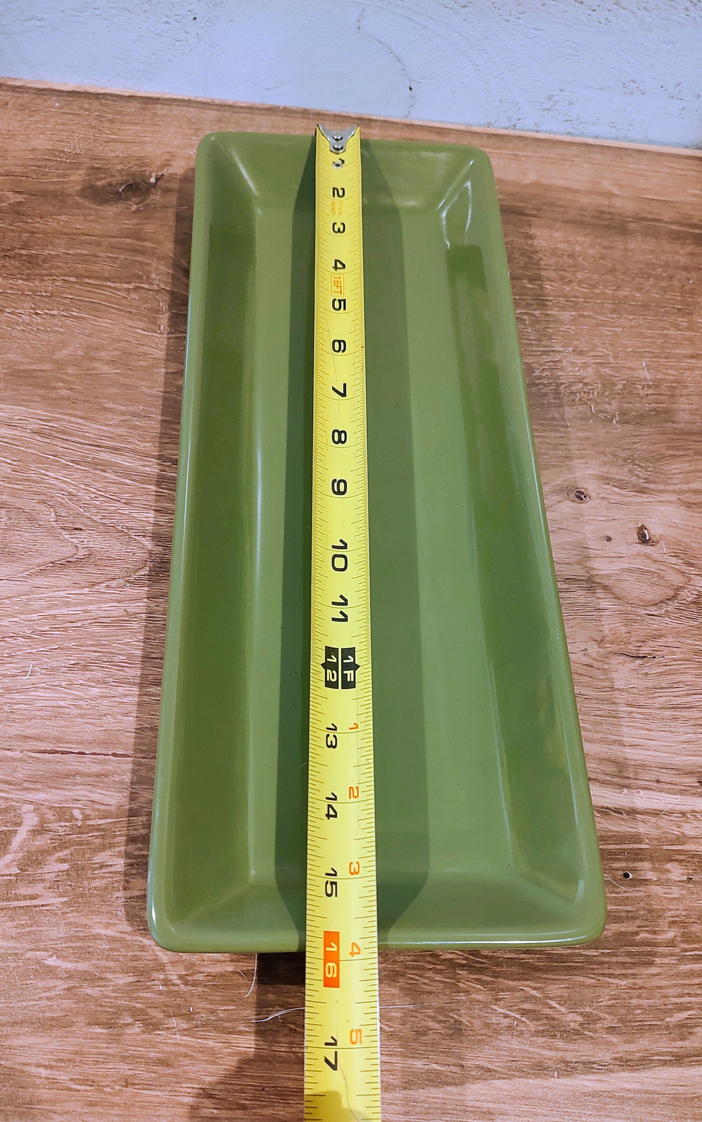 Pampered Chef Simple Additions Green Serving Tray