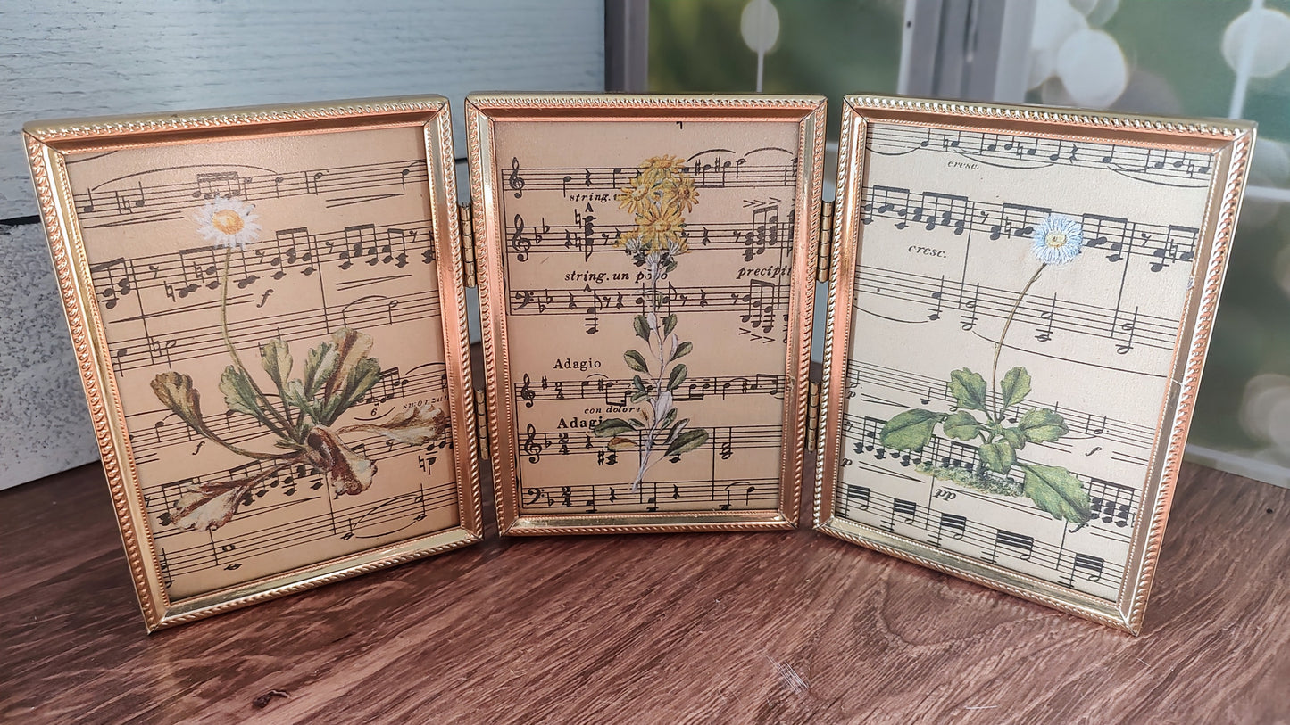 Vintage Trifold Gold Frame w/Art