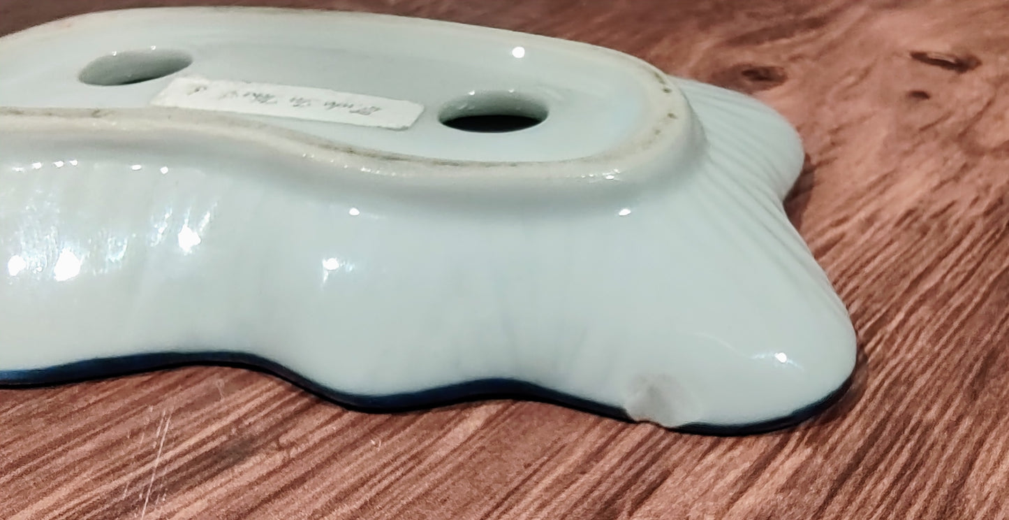 Blue & White Frog Salt & Pepper Shakers on Tray