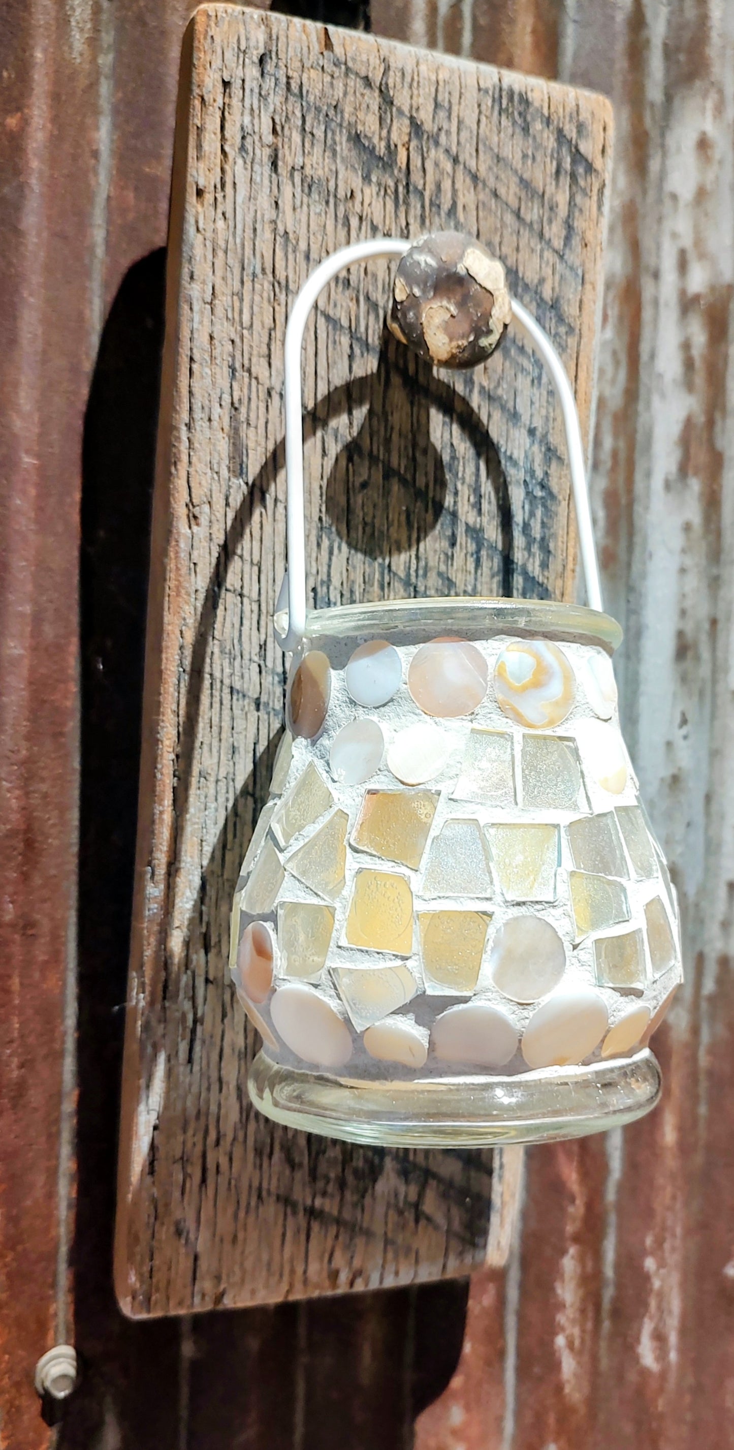 DIY Repurposed Fencing Mosaic Lantern Holder