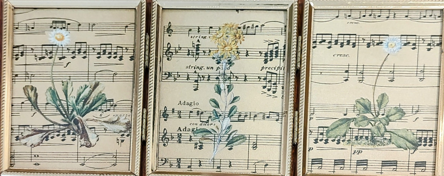 Vintage Trifold Gold Frame w/Art
