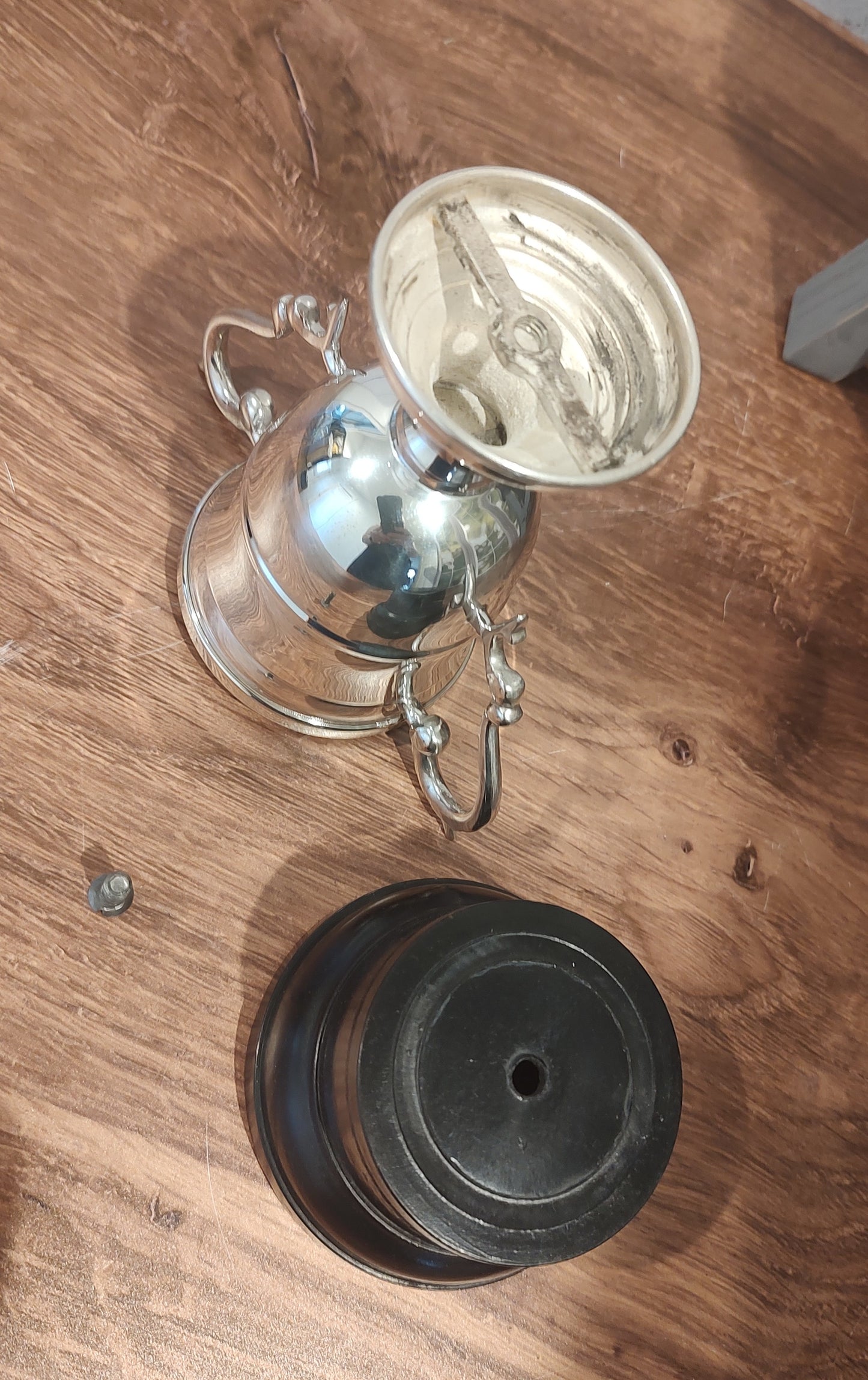 Trophy Silver Metal with Black Metal Base