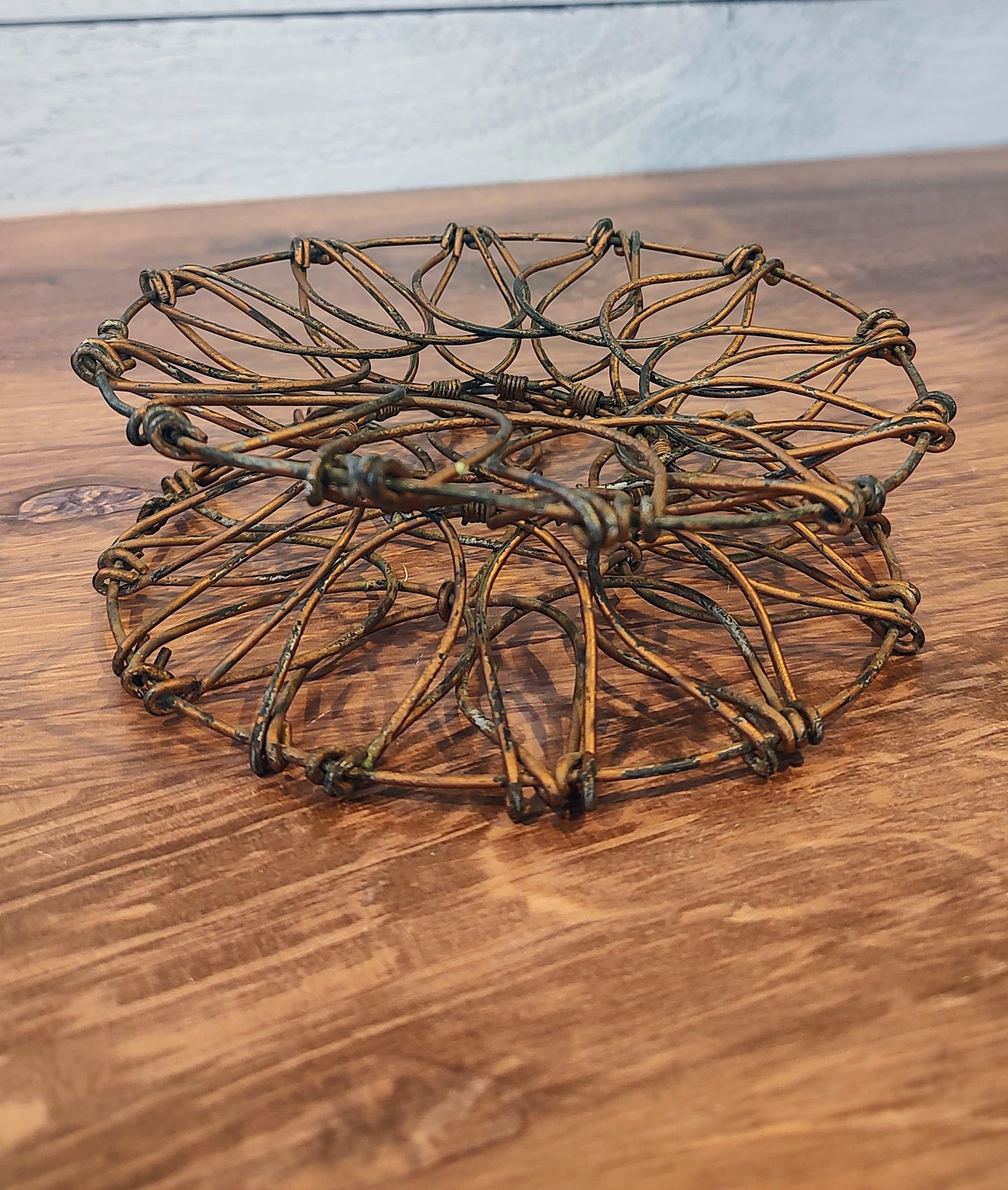 Collapsible Vintage Metal Egg Basket