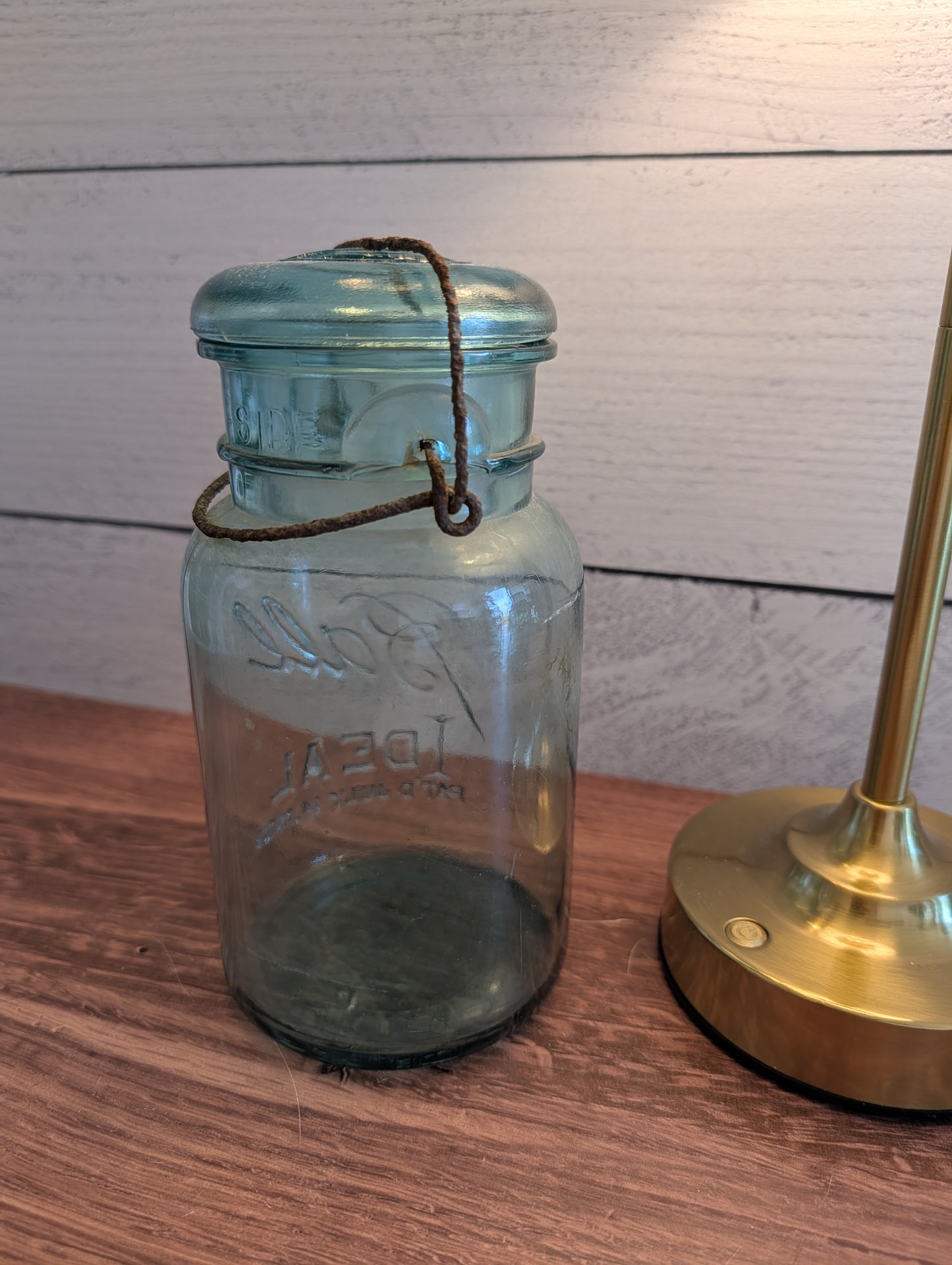 Quart Ball Hermetic Jar with Glass Lid