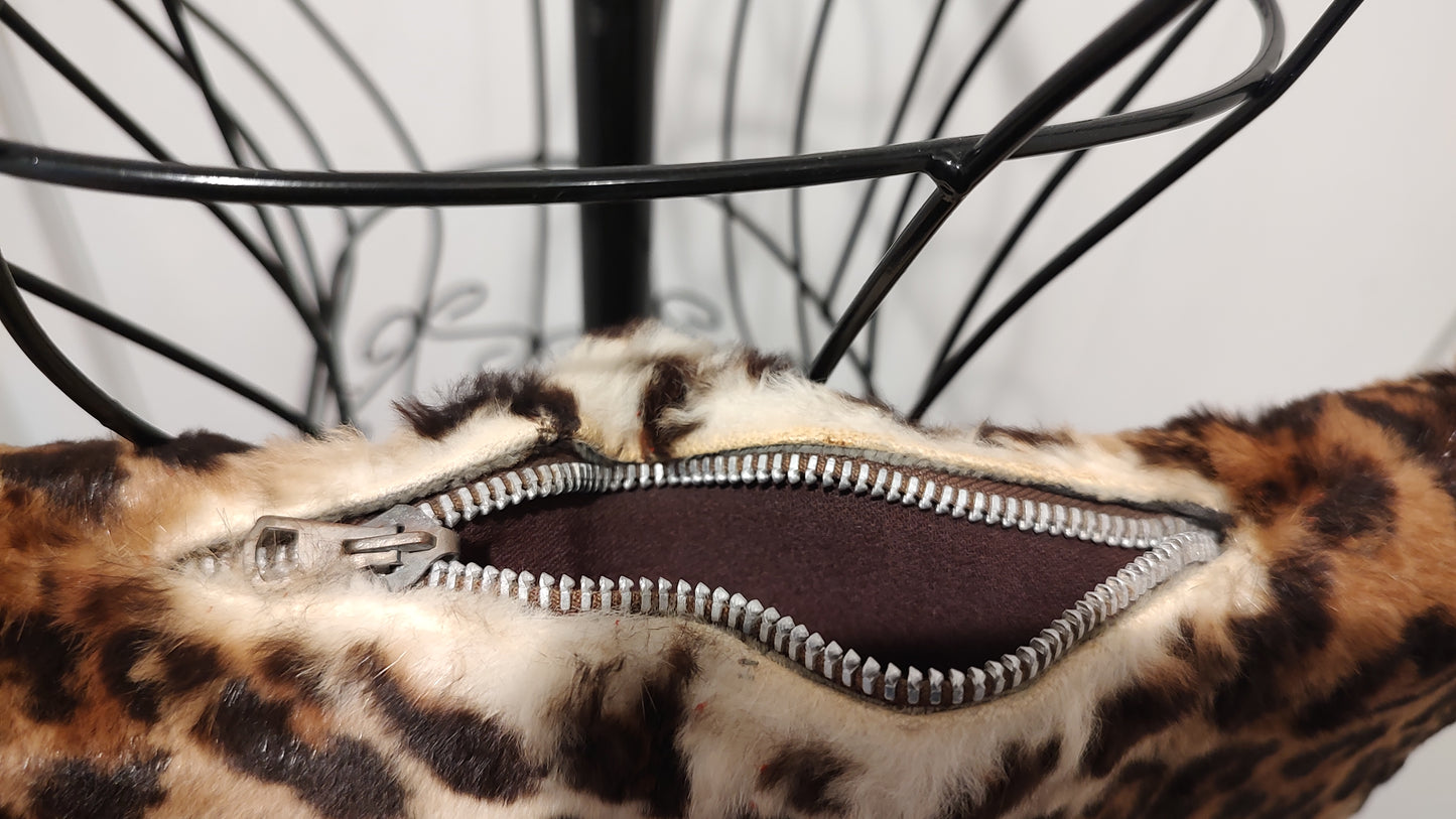 Mid-Century Vintage Faux Leopard Print Fur Muff Purse
