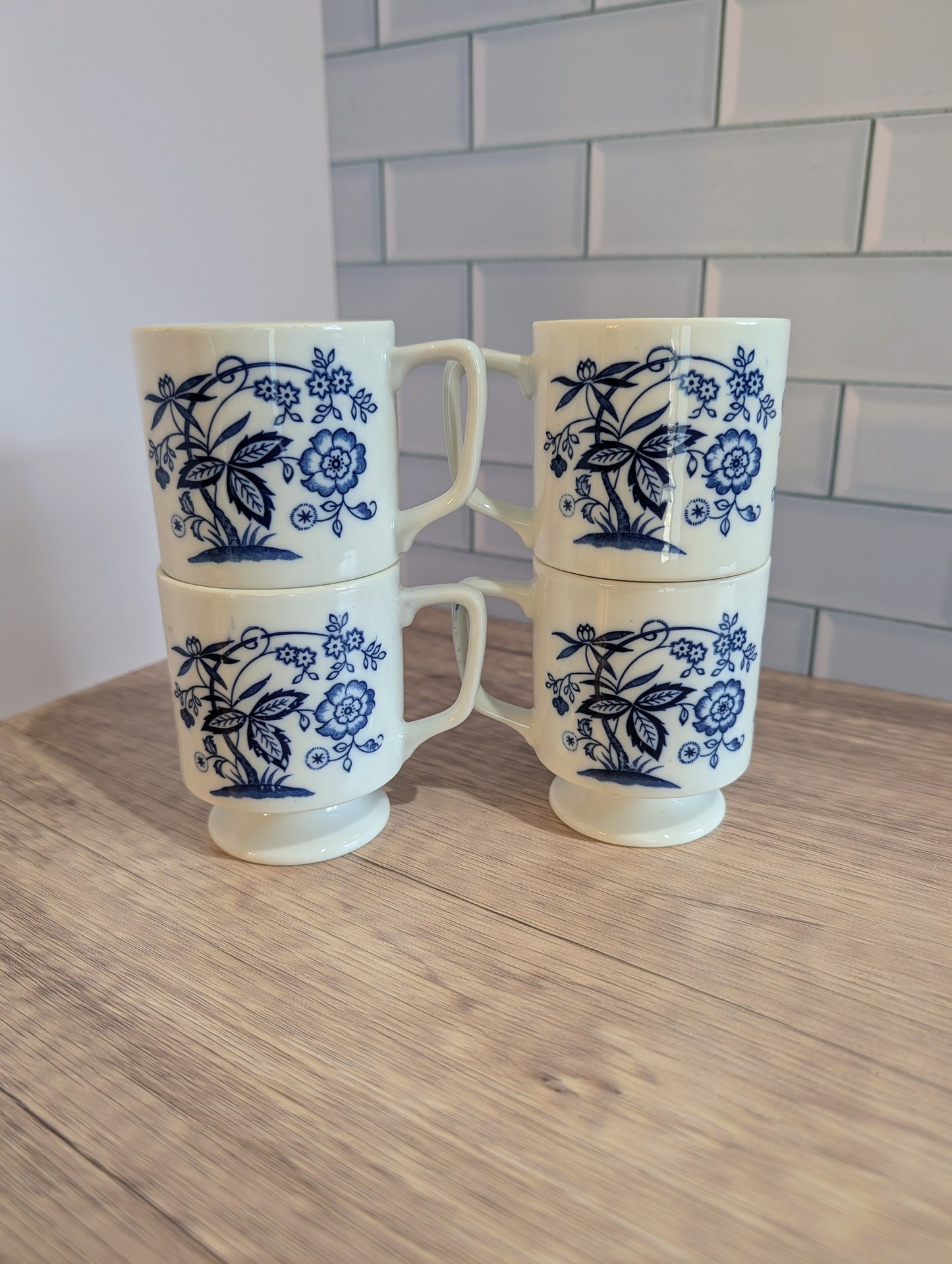 Set of 4 Vintage Kanesho Japan Blue Onion Footed Mugs/Coffee Cups 1970s Japan
