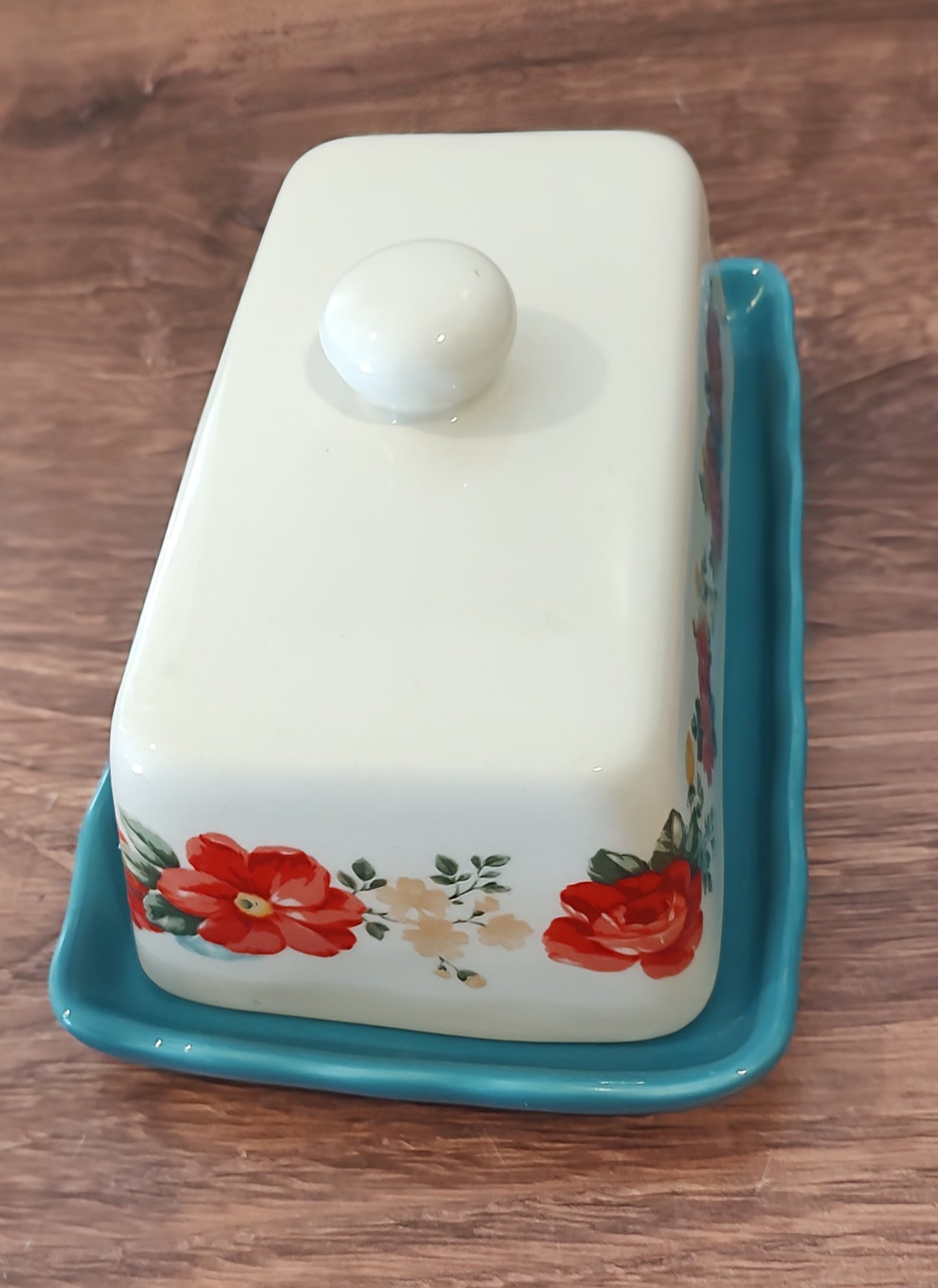 Pioneer Woman Butter Dish in Retired Patten Ruffle Floral