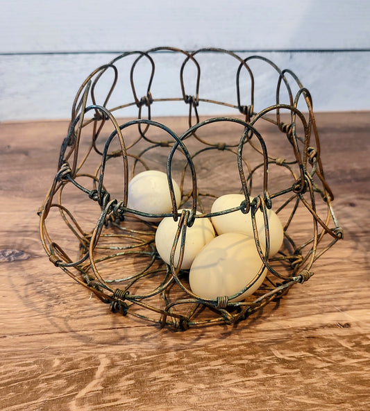 Collapsible Vintage Metal Egg Basket