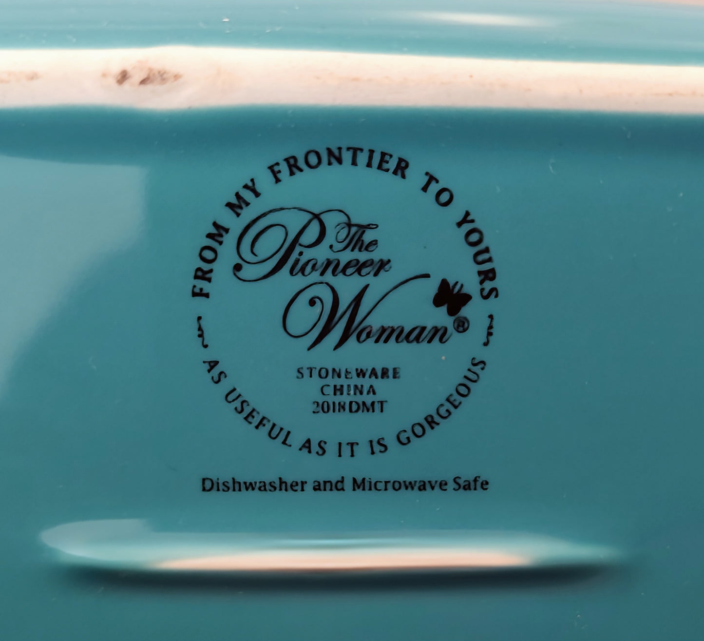 Pioneer Woman Butter Dish in Retired Patten Ruffle Floral