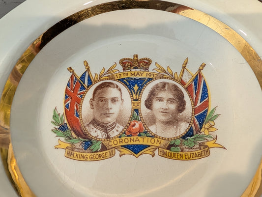 Vintage 1937 King George VI Coronation Ashtray, Sovereign Potters Canada, Royal Memorabilia Trinket Dish