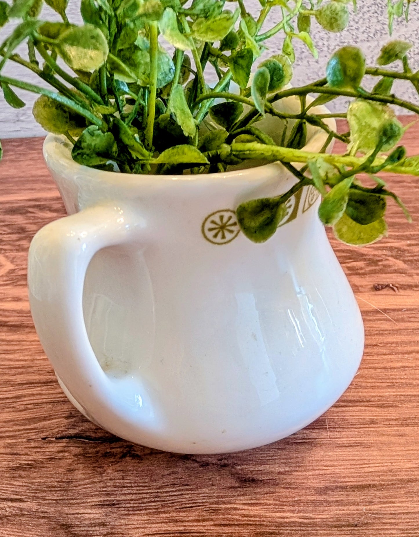 Buffalo China Vintage Restaurant Ware Creamer