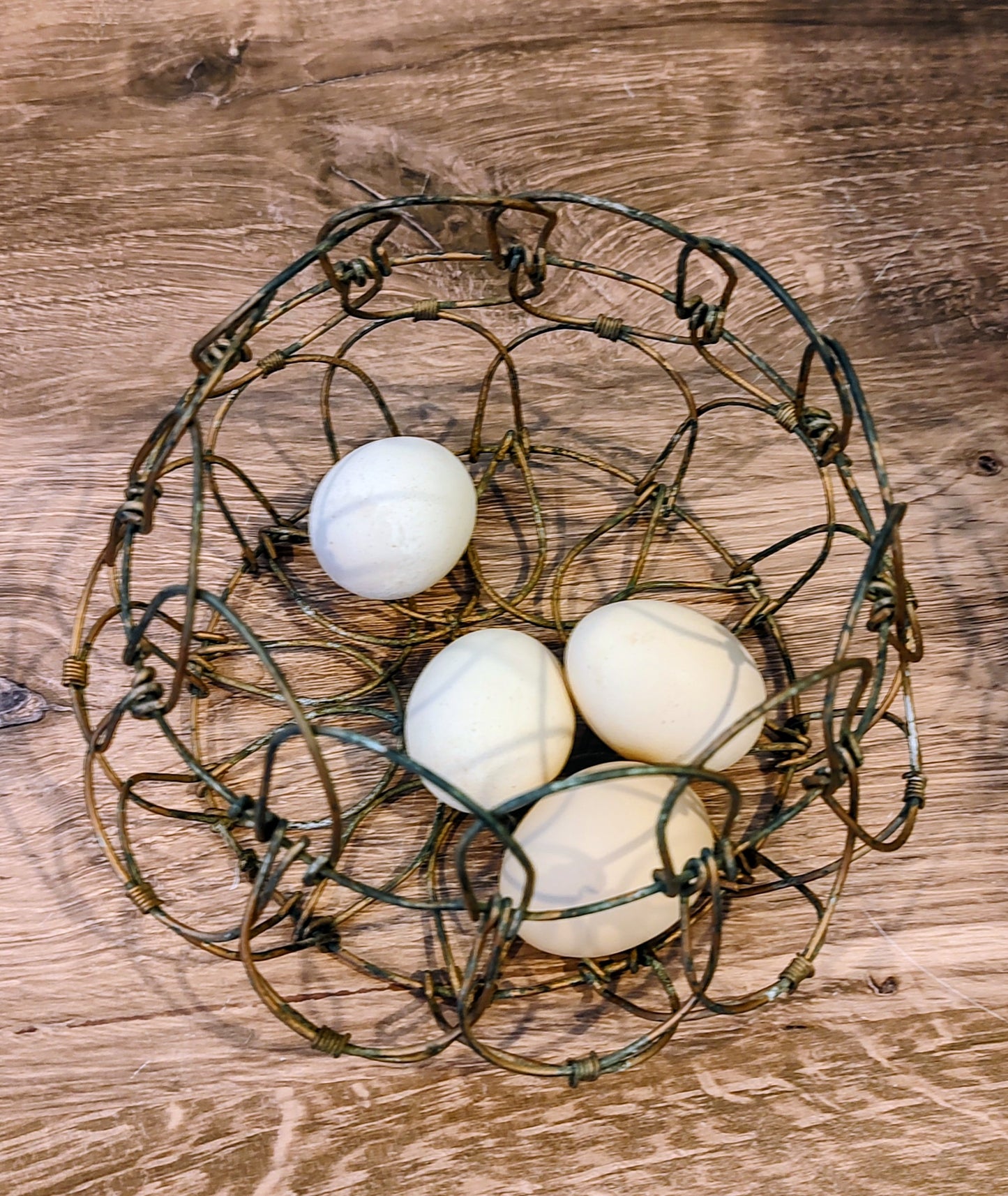 Collapsible Vintage Metal Egg Basket