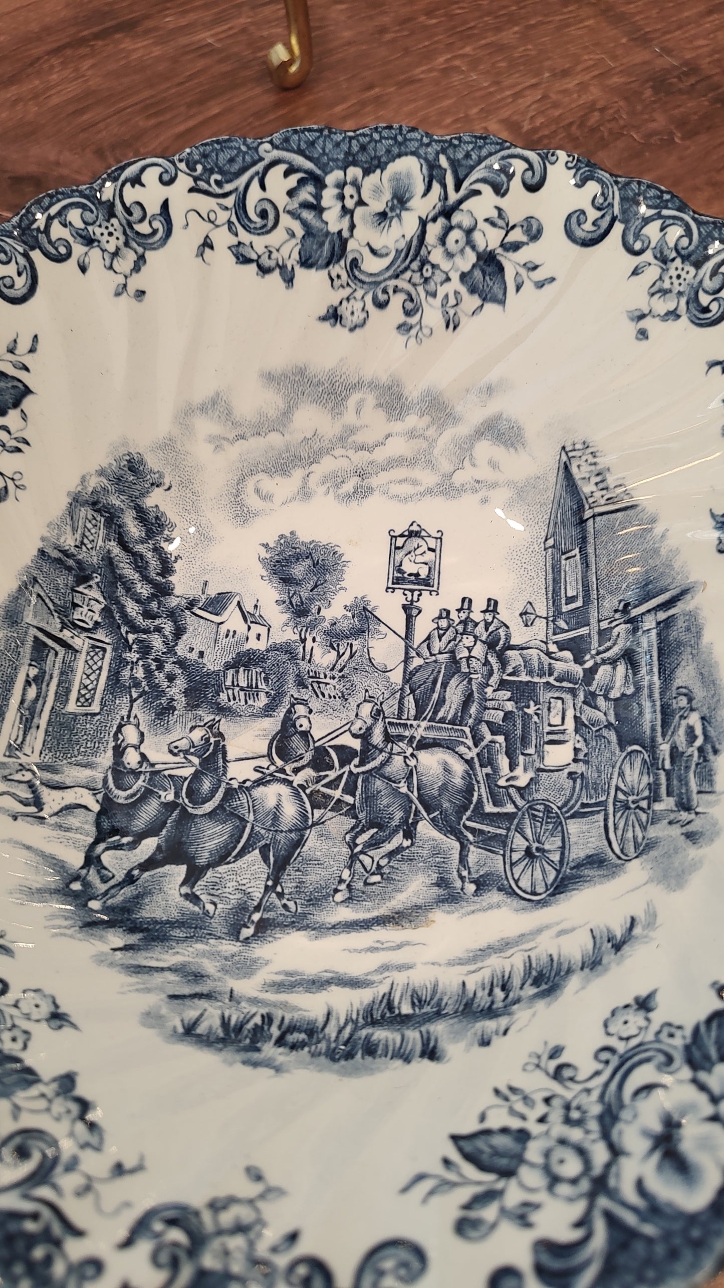 Johnson Bros Coaching Scenes Blue & White Ironstone Serving Bowl
