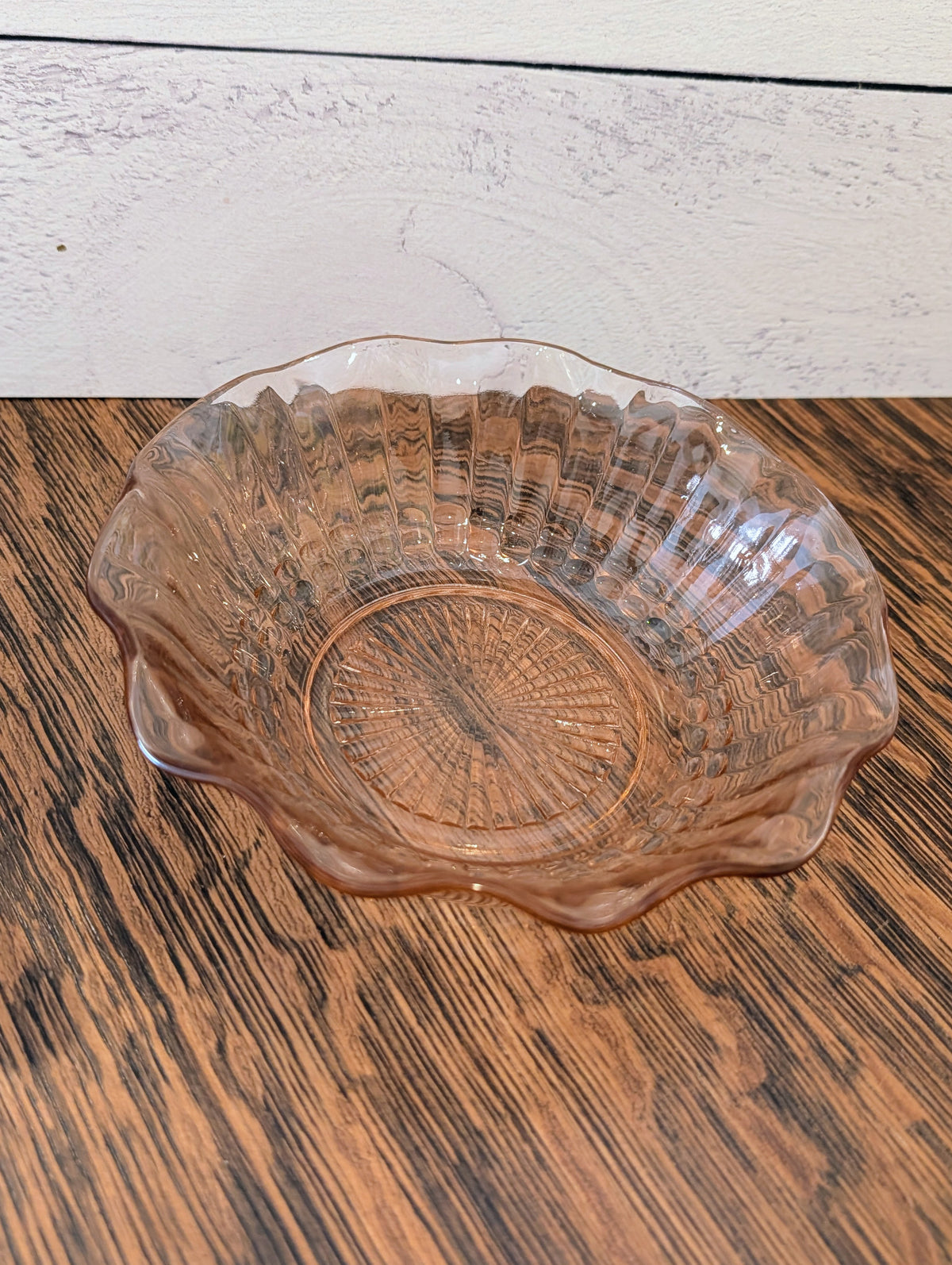 Anchor Hocking Pink Depression Glass Ruffle Edge Bowl