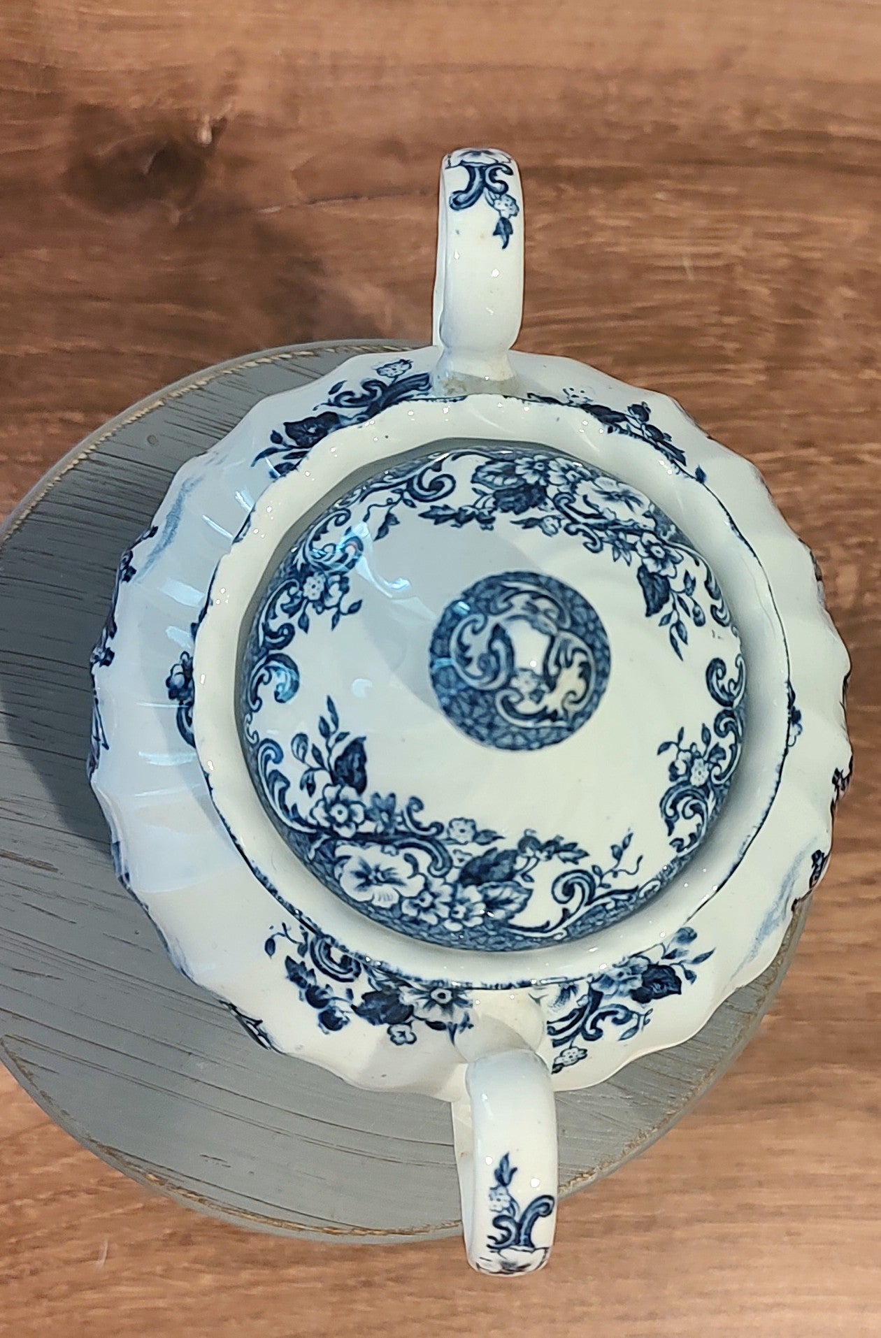 Large Johnsons Bros Coaching Scenes Sugar Dish