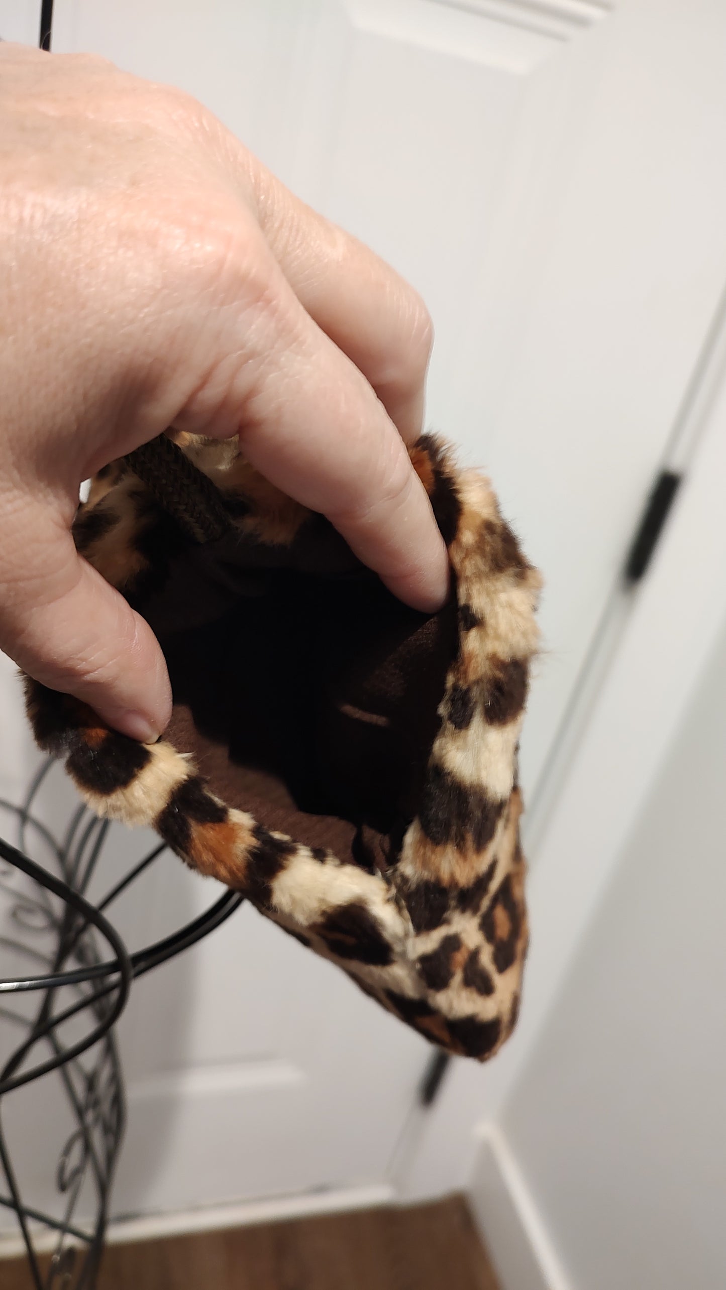 Mid-Century Vintage Faux Leopard Print Fur Muff Purse